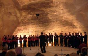 Polifonia romana in grotta, Israele